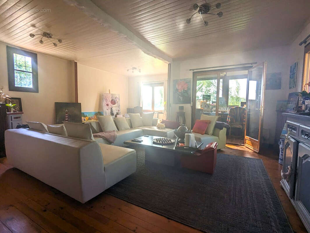 Maison avec grand terrain - photo 2
