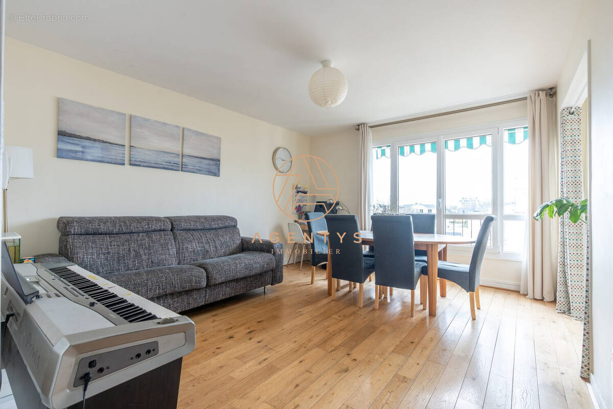 Appartement à NOGENT-SUR-MARNE