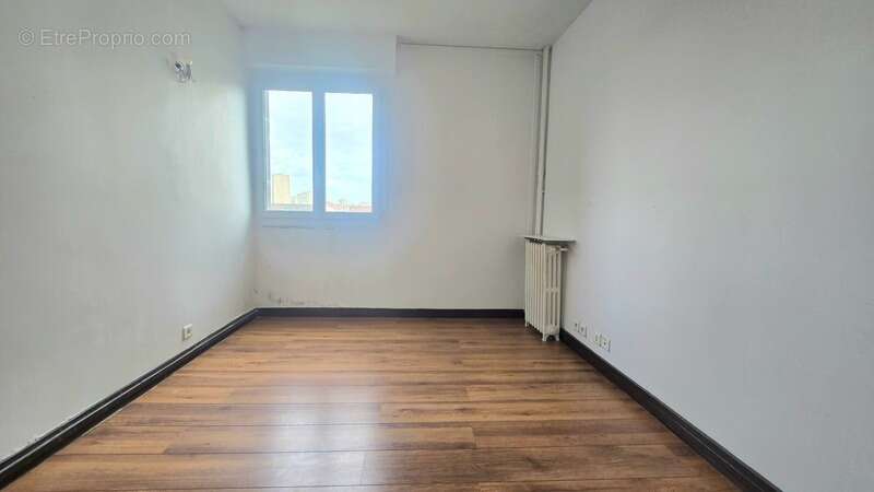 Appartement à CHATILLON