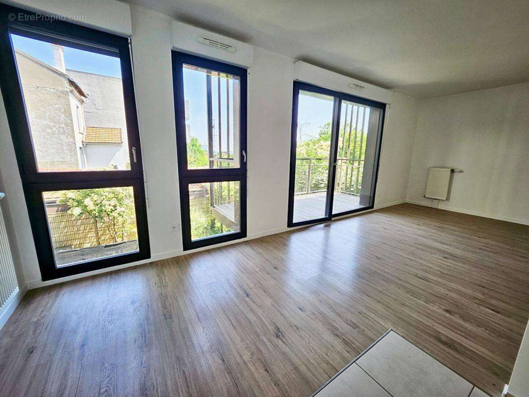 Appartement à MONTREUIL