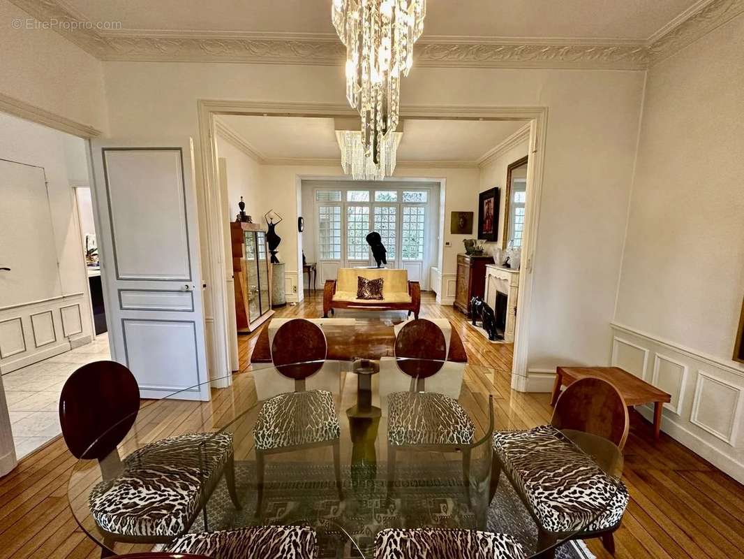 Maison à MONTMORENCY