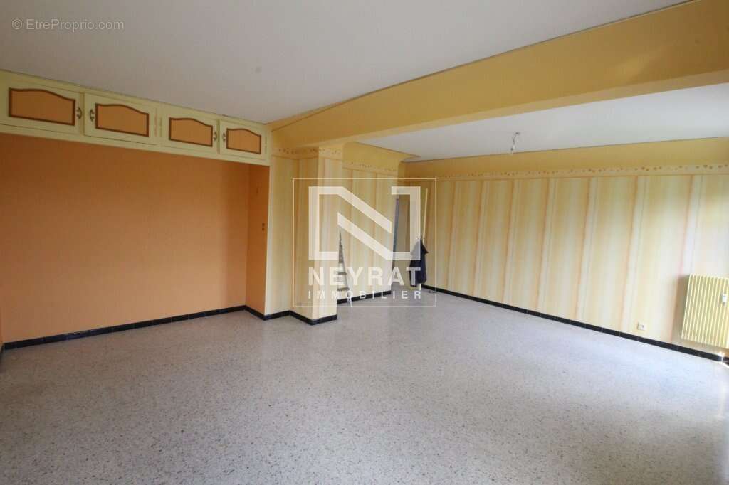 Appartement à PIERRE-DE-BRESSE
