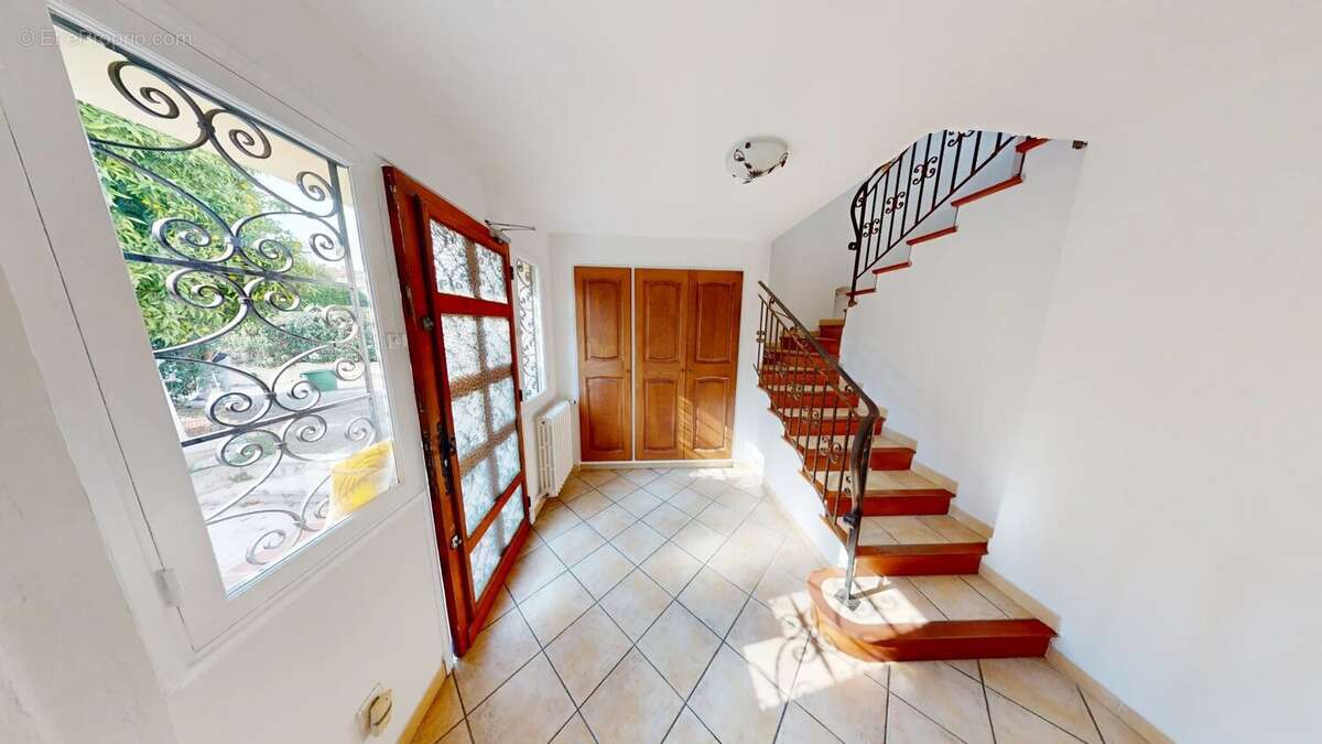 Maison à CAGNES-SUR-MER