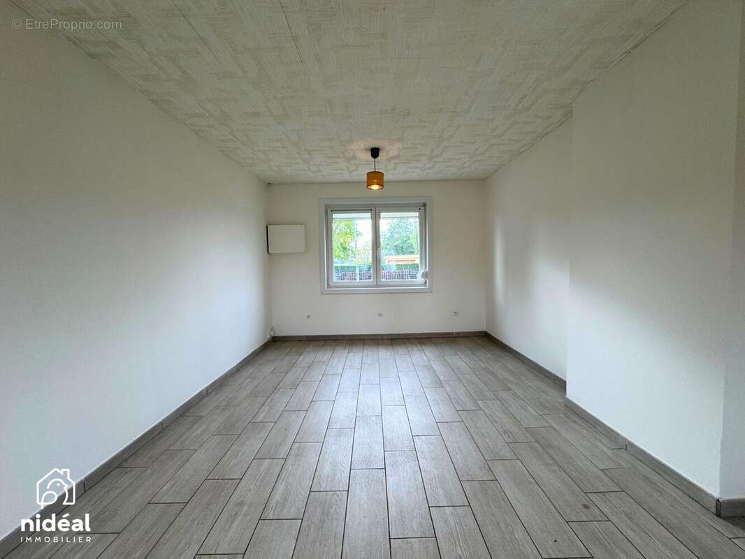 Maison à FERRIERE-LA-GRANDE