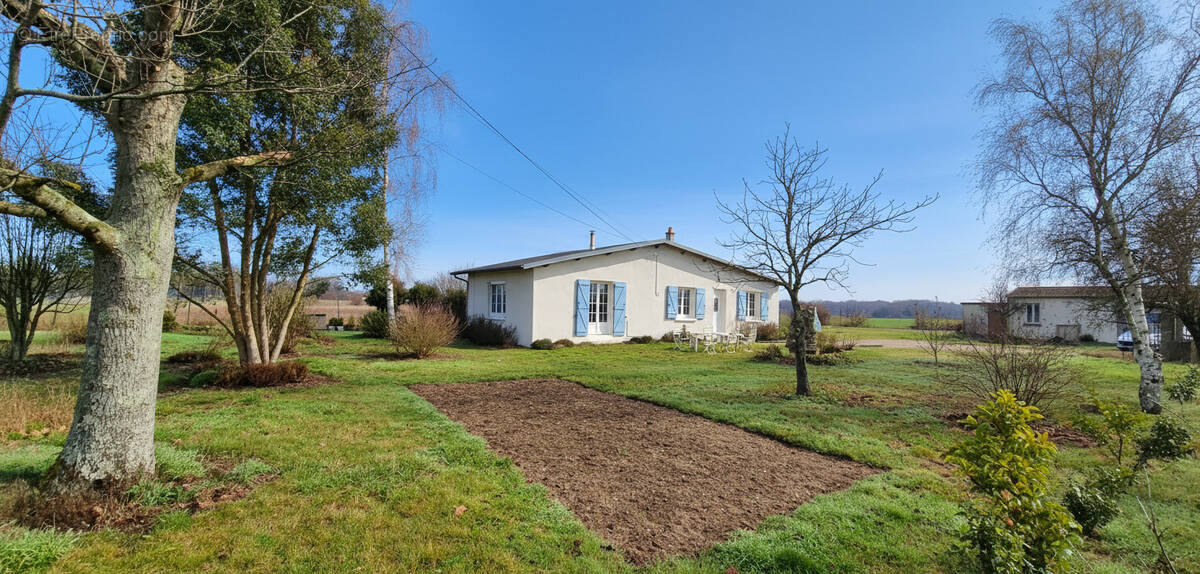 Maison à LAILLY-EN-VAL