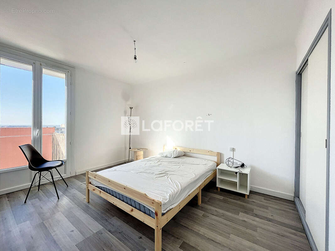 Appartement à BEZIERS