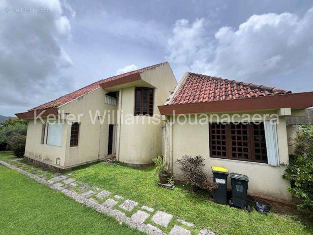 Maison à LE LAMENTIN