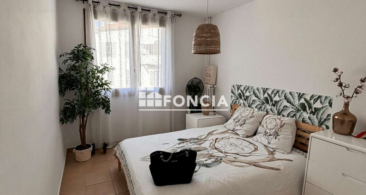 Appartement à HYERES