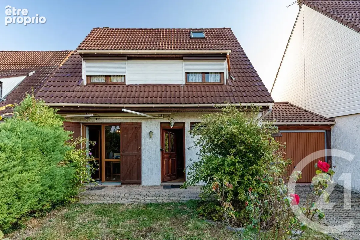 Maison 6 pièces 103 m² à vendre à Varces-Allieres-Et-Risset (38760) - photo 2