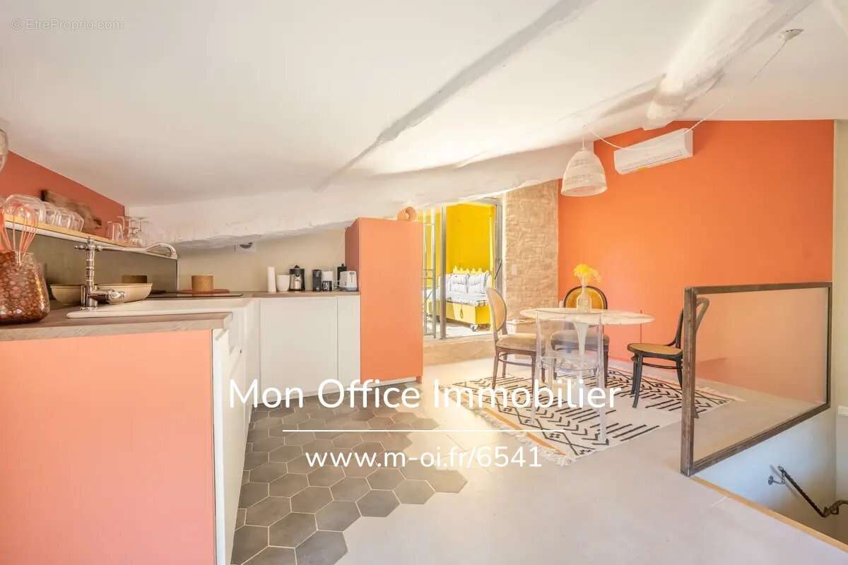Maison à LOURMARIN