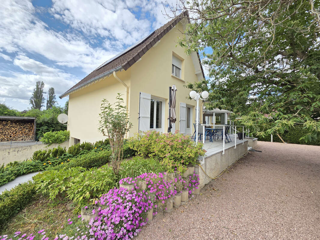 Maison à AVERMES