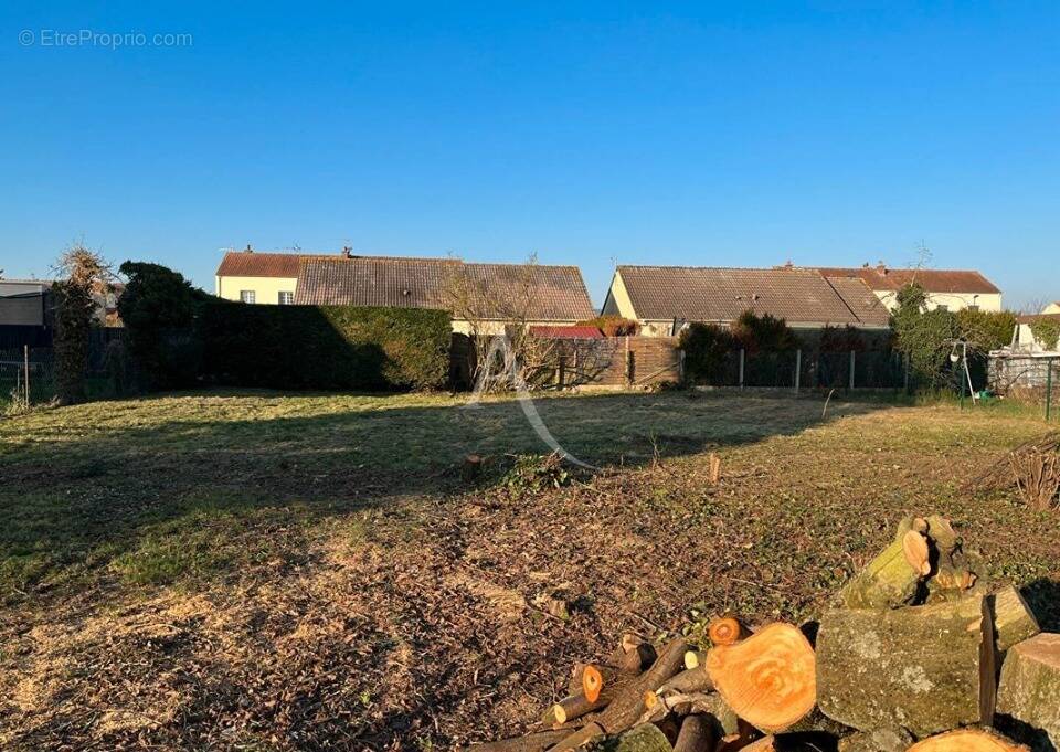 Terrain à LE MANOIR