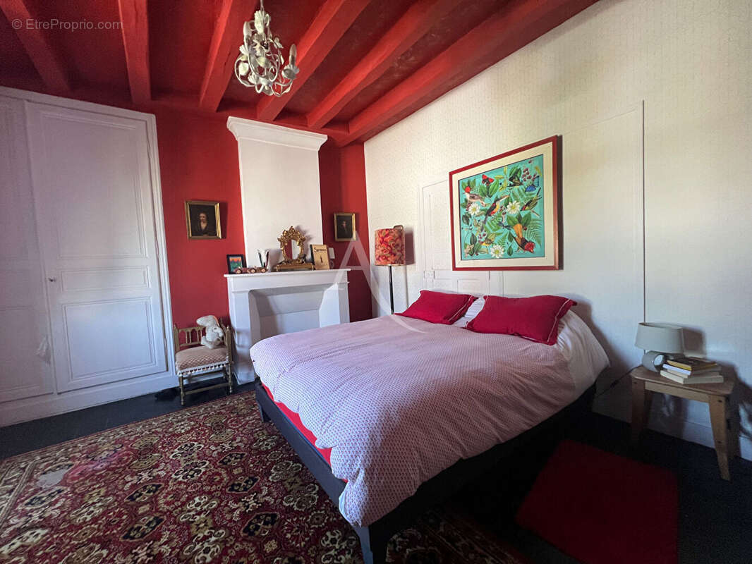 Maison à MONTRICHARD