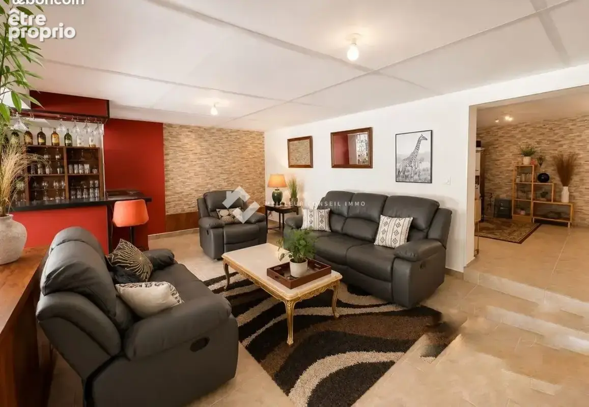 Maison 165 m² à Les Trois-Bassins  - photo 5