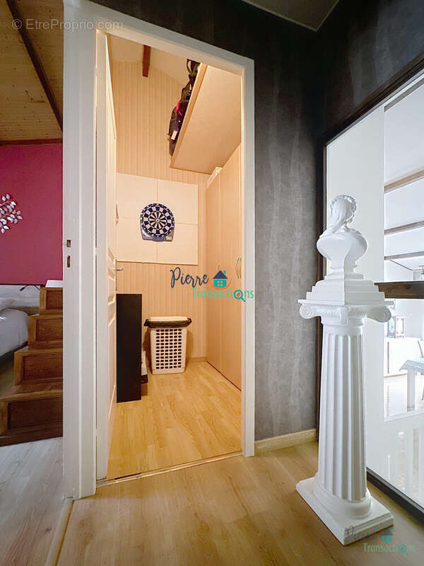 Maison à GRUCHET-LE-VALASSE