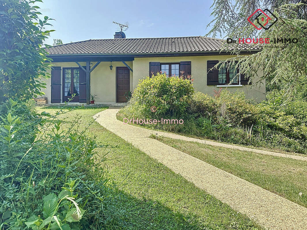 Maison à COULOUNIEIX-CHAMIERS