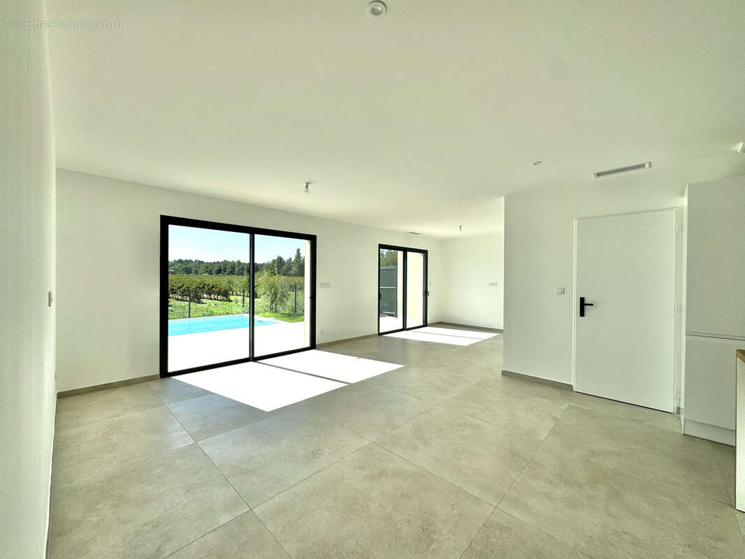 Maison à UZES