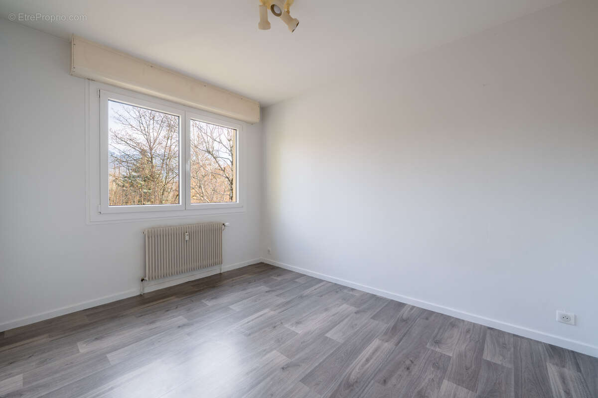 Appartement à ANNECY-LE-VIEUX