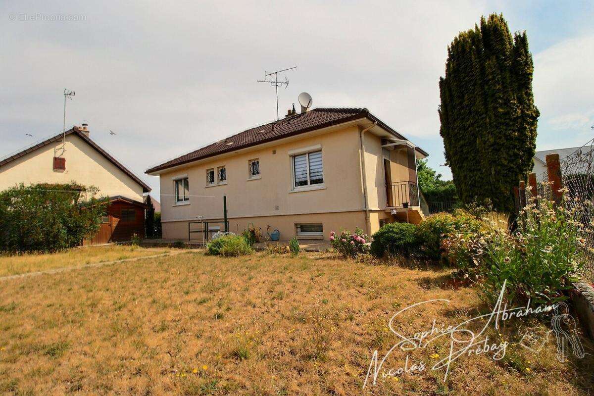 Maison sur sous-sol total avec jardin clos - photo 2