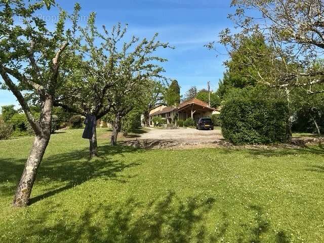 Jolie maison de 2 chambres située dans une copropriété de village - photo 15
