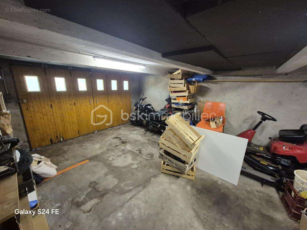 Maison à AZAY-LE-RIDEAU