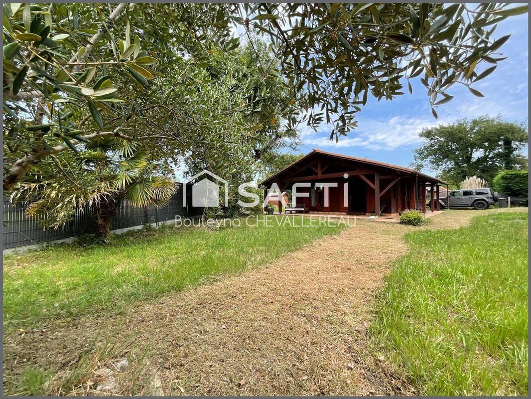 Photo 1 - Maison à HOURTIN