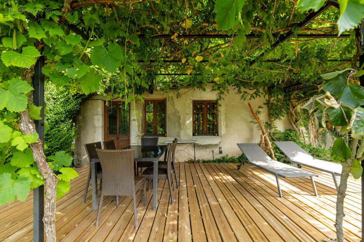 Appartement à QUINTAL