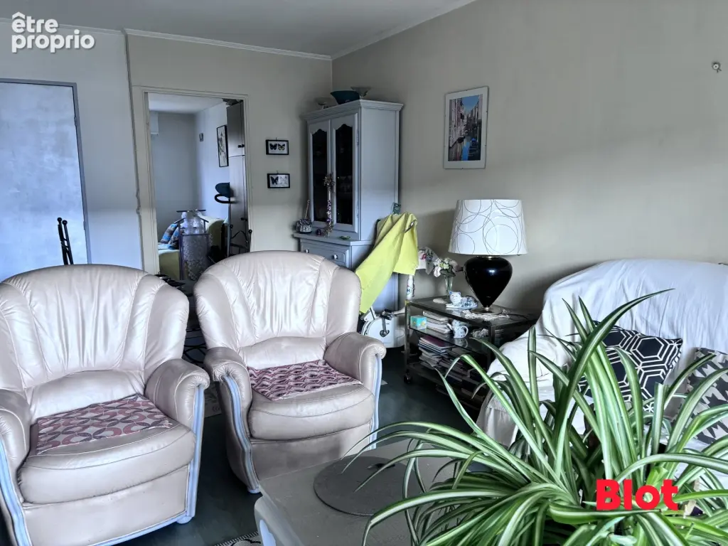 Appartement 3 pièces 61 m² à vendre à Nantes (44000) - photo 2