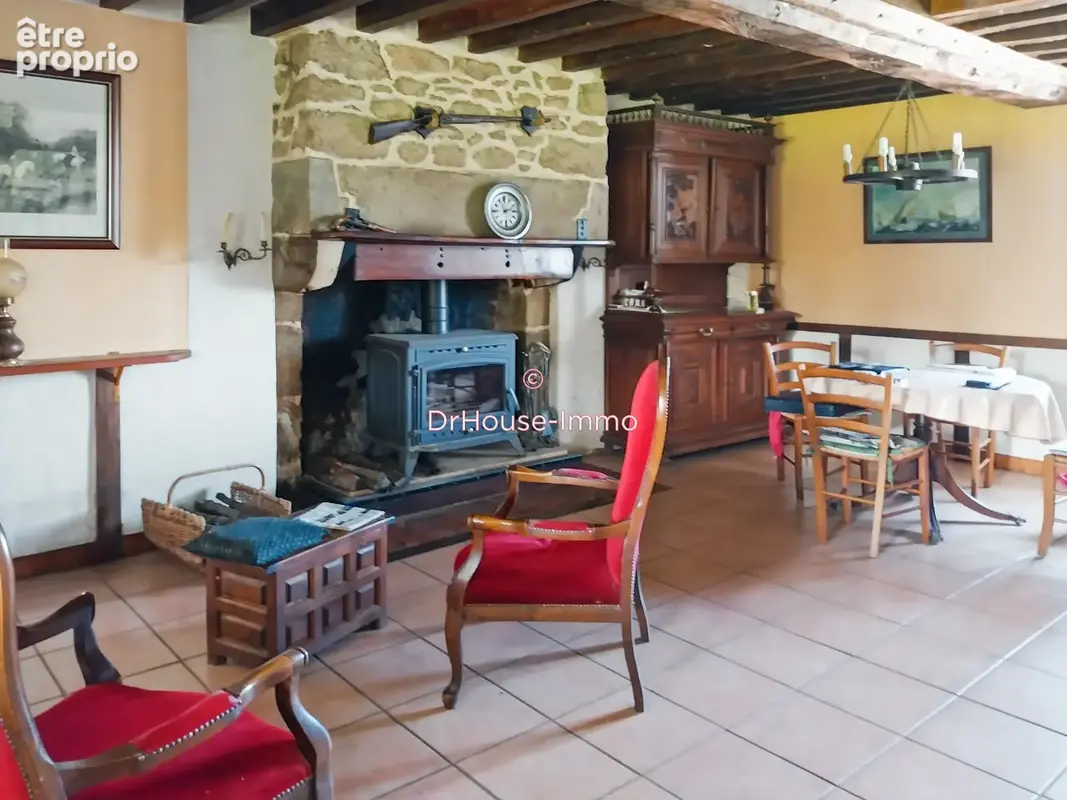 Maison 6 pièces 125 m² à vendre à Carrouges (61320) - photo 7