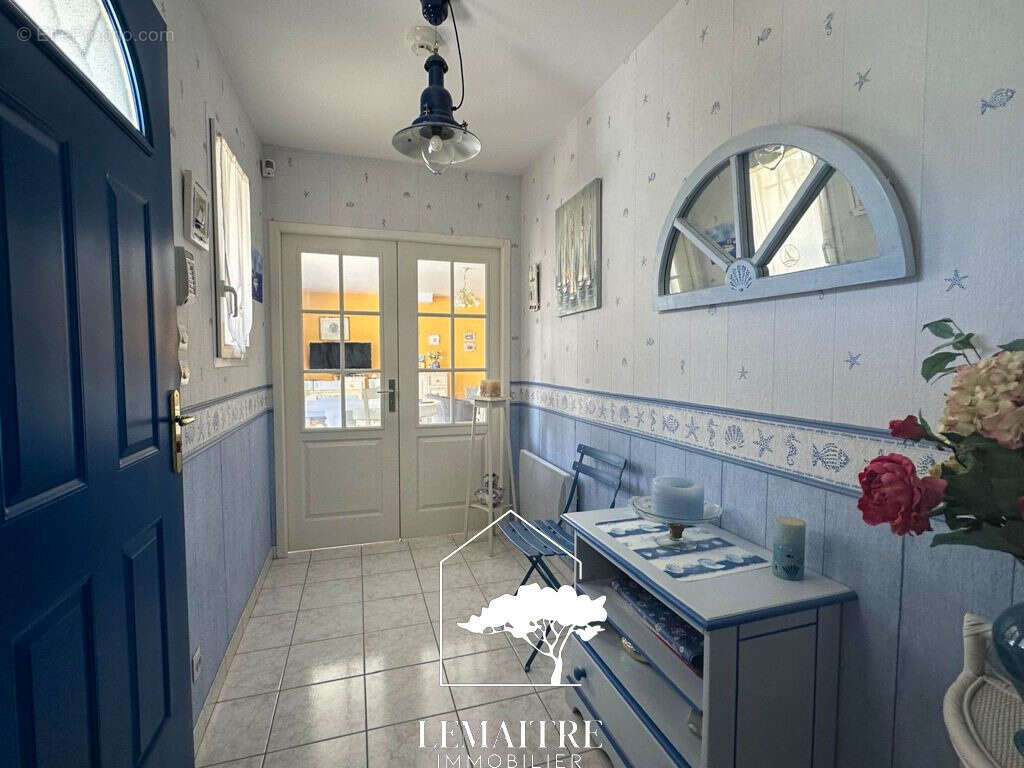 Au calme, maison plain pied 4 chambres + jardin d'hiver, piscine et garage ! - photo 10