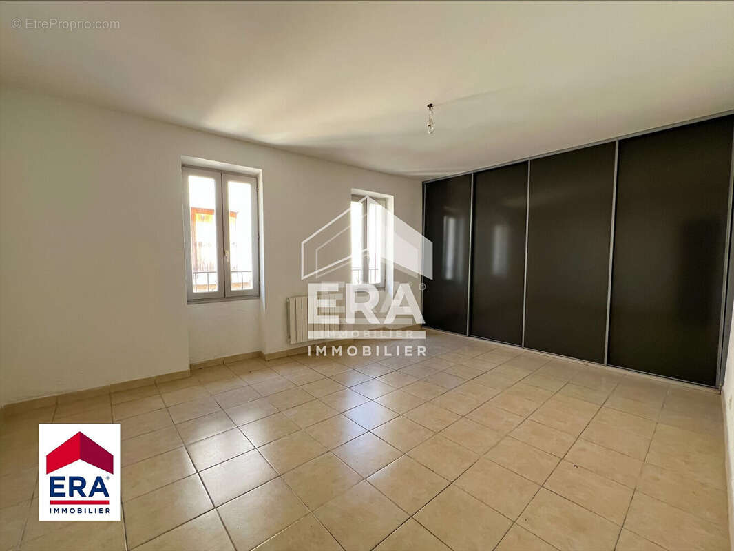 Appartement à MAZAN