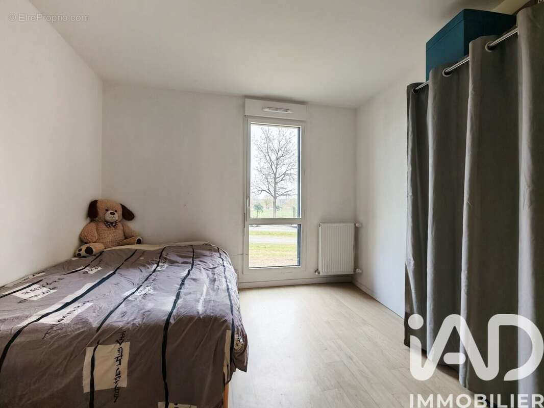 Photo 9 - Appartement à L'ISLE-D'ABEAU