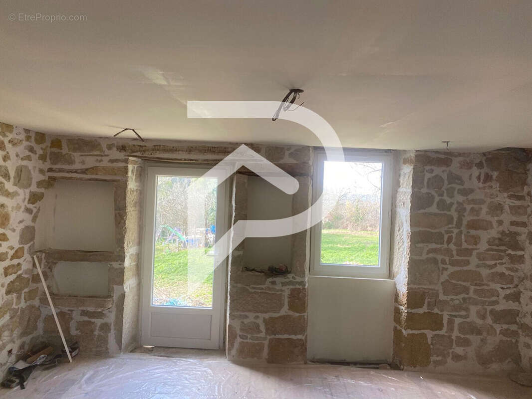 Maison à CAUSSE-ET-DIEGE