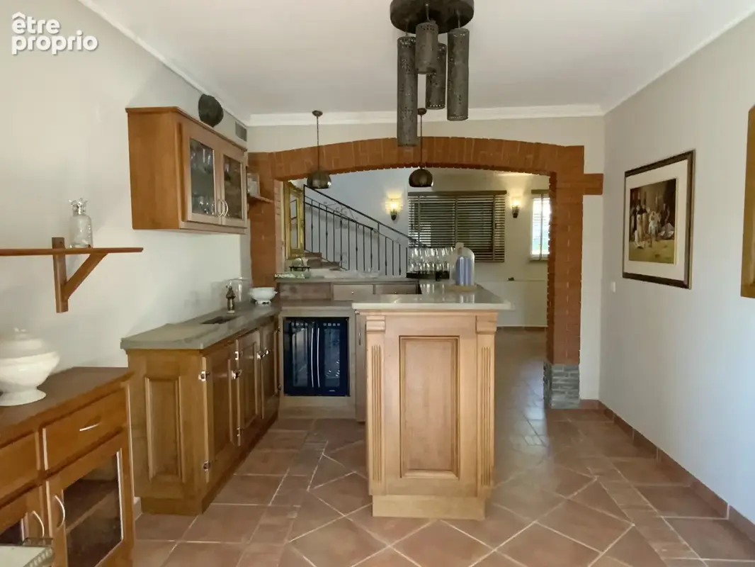 Propriété de 380 m2 avec vue panoramique sur les montagnes. - photo 23