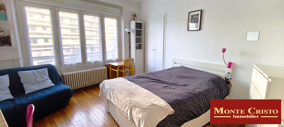 Appartement à VERSAILLES