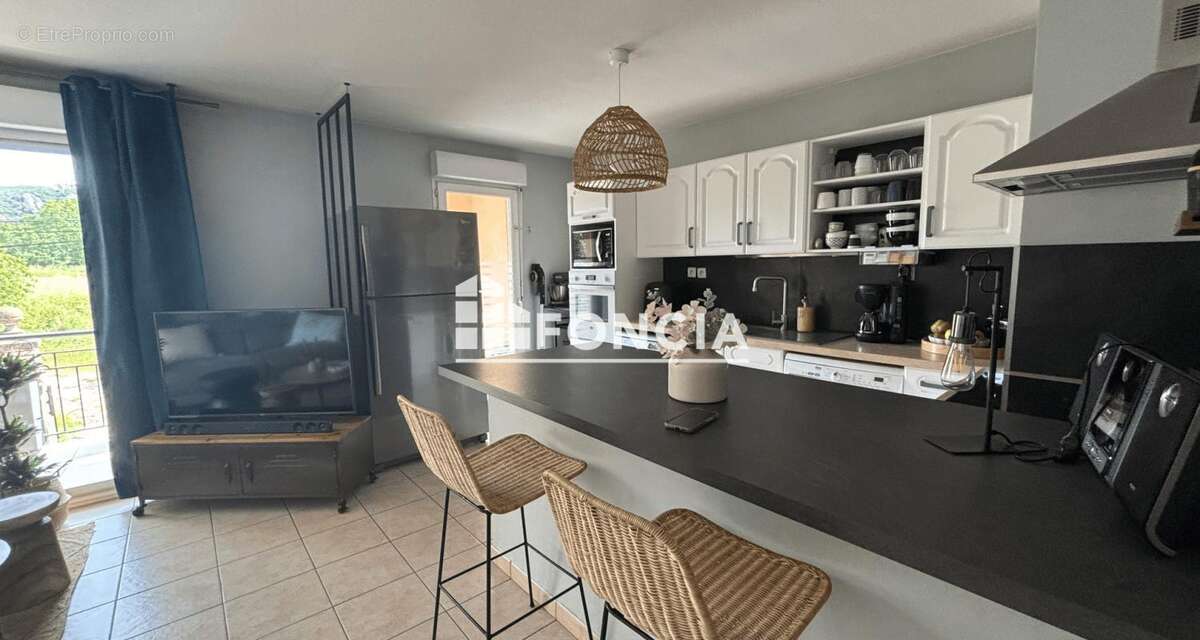 Appartement à HYERES
