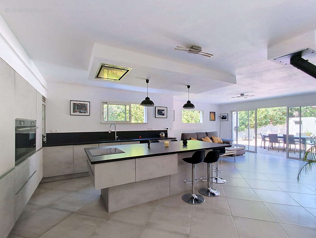 Maison à MARSEILLE-11E