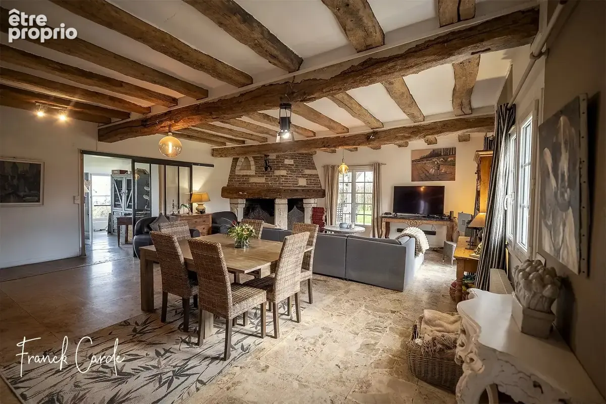 Maison 280 m² à Buchy  - photo 6