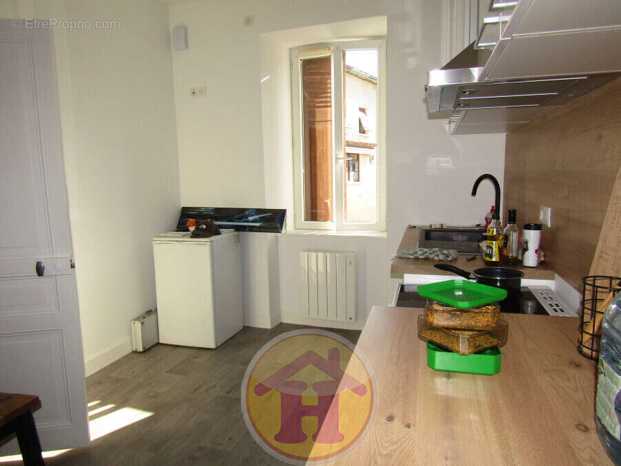 Appartement à SAINT-VICTURNIEN