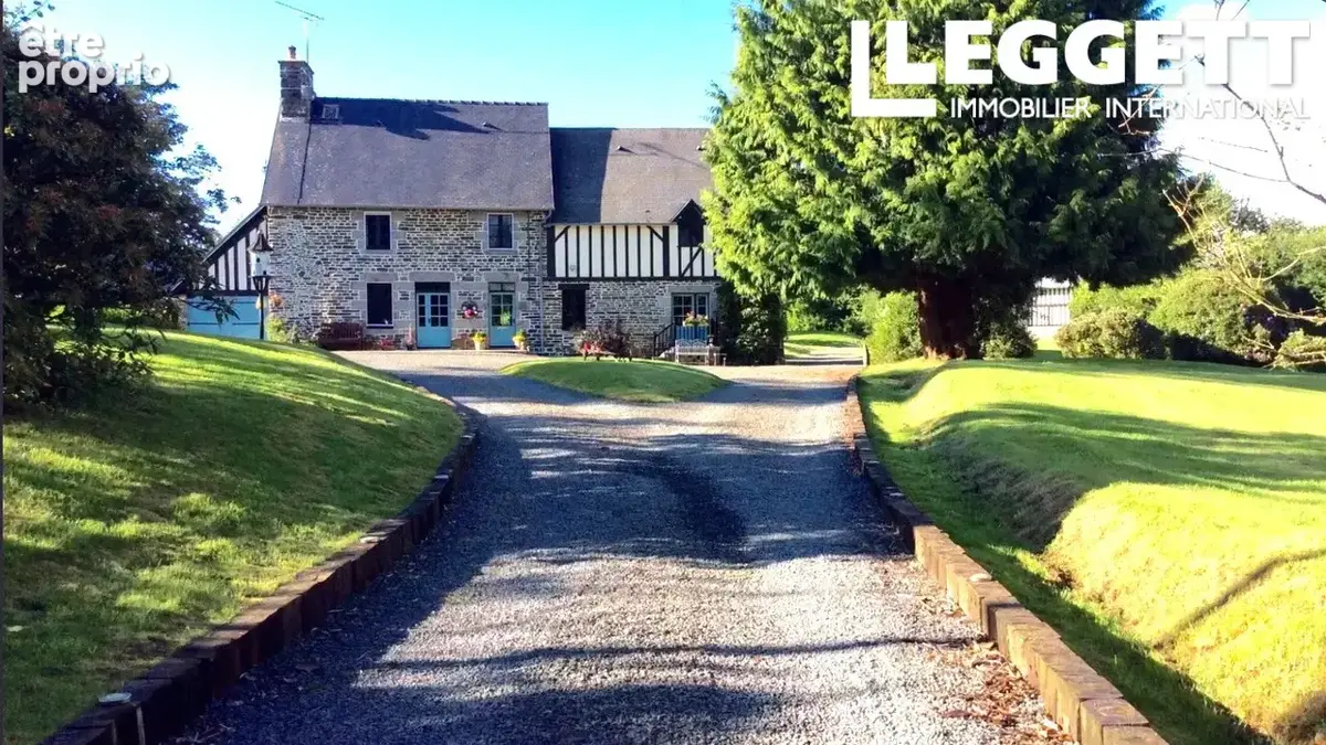 Maison à LA CHAPELLE-UREE