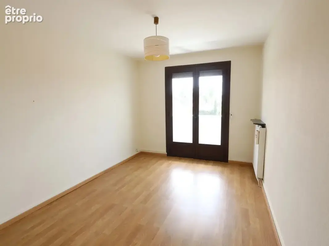 Appartement T3 de 82 m2 Bordeaux Pellegrin - photo 6