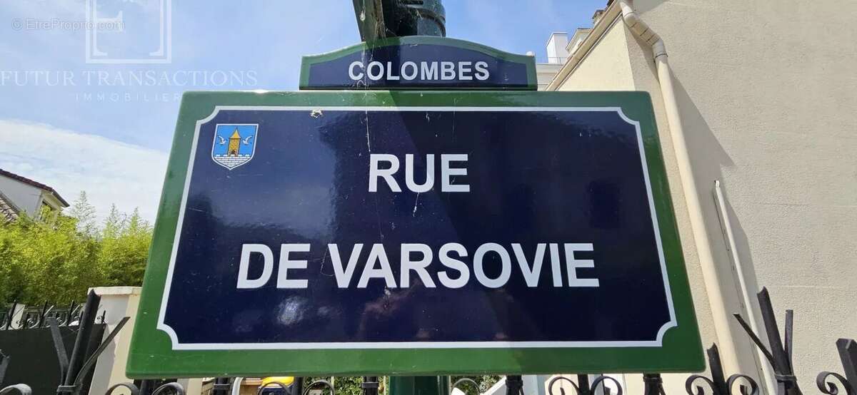 Appartement à COLOMBES