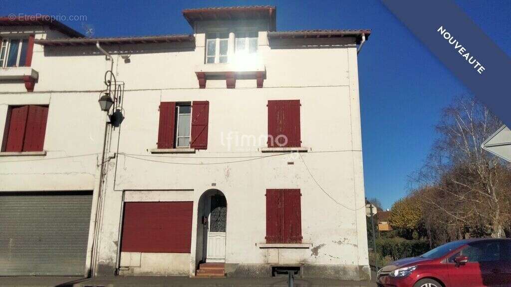 Maison à VIC-EN-BIGORRE