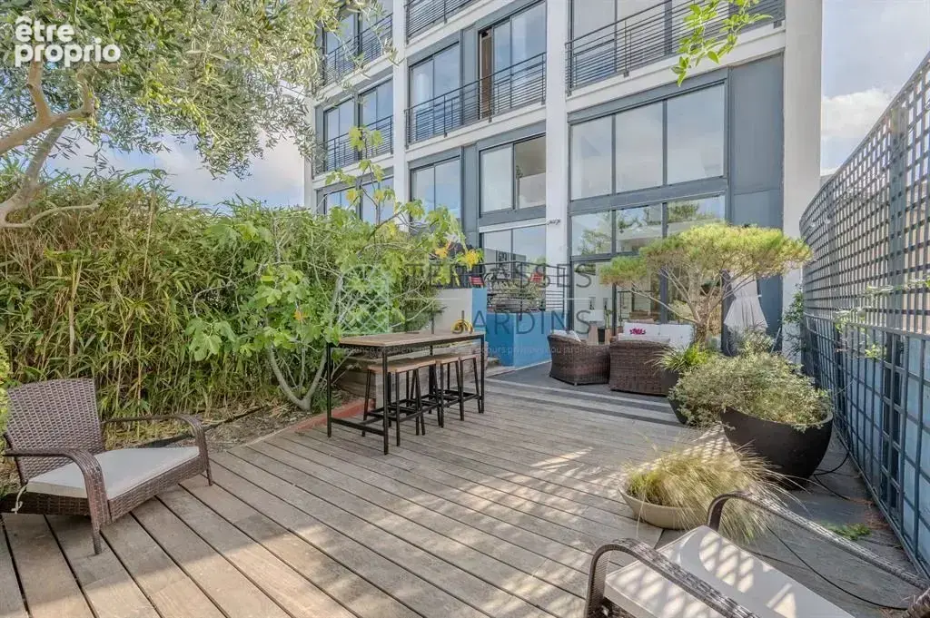Rueil Malmaison - Centre-ville - Appartement 6p - Jardin/Terrass - photo 4