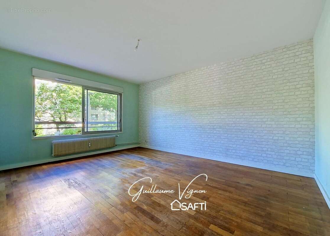Photo 2 - Appartement à SAINTE-FOY-LES-LYON