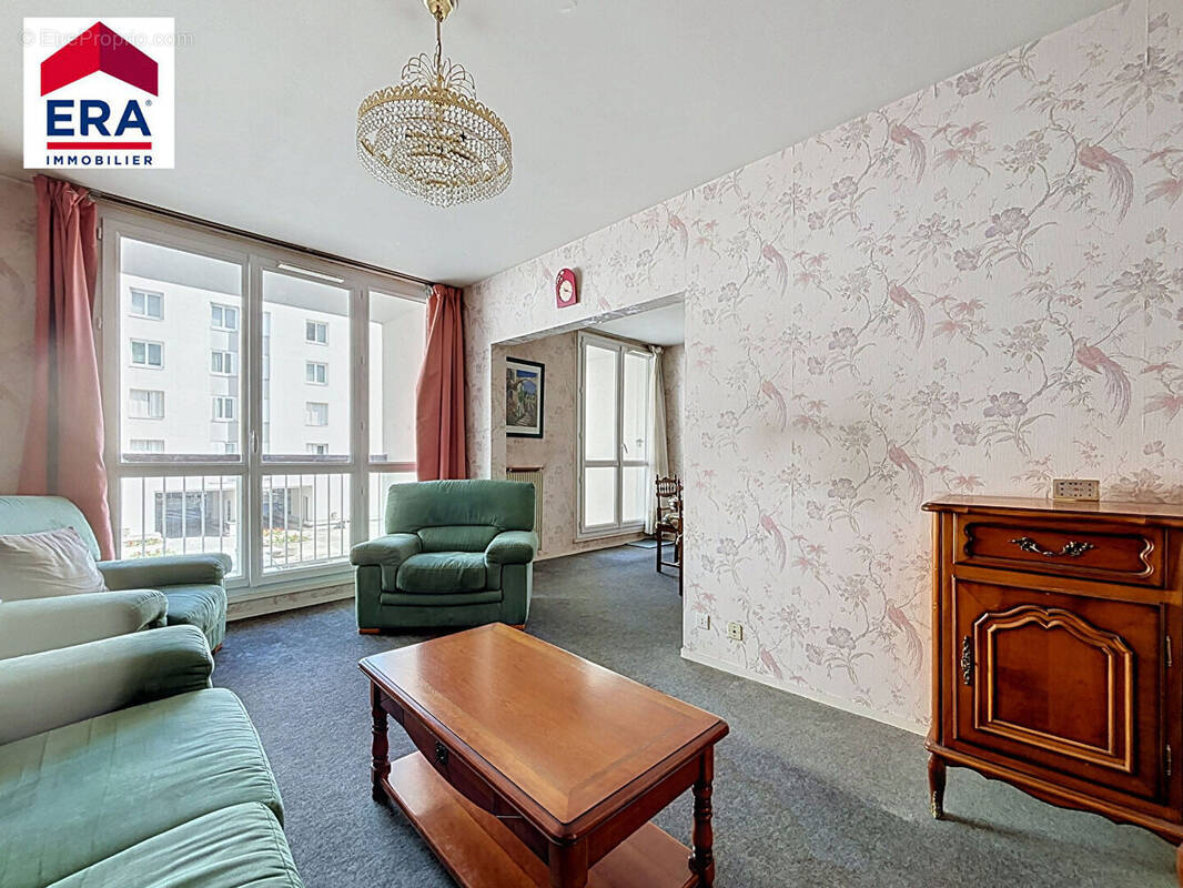 Appartement à IVRY-SUR-SEINE