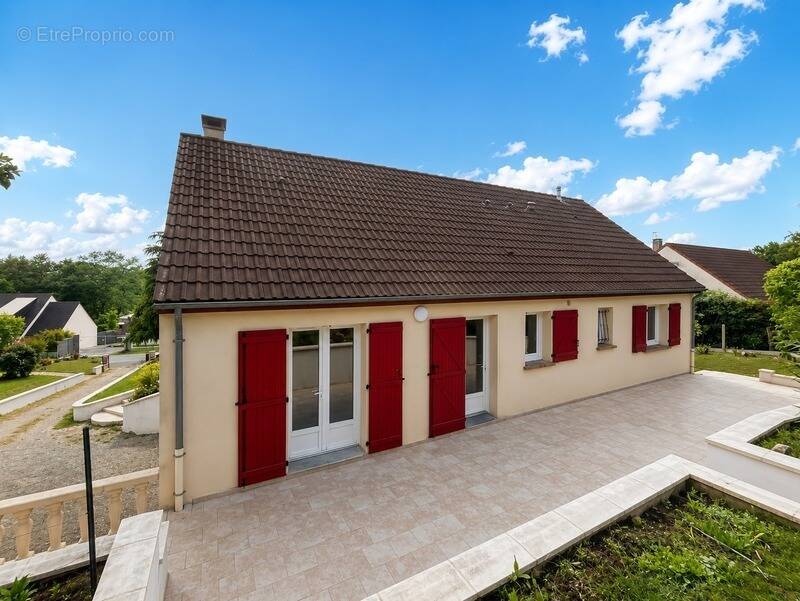 Maison à SAINT-SATURNIN