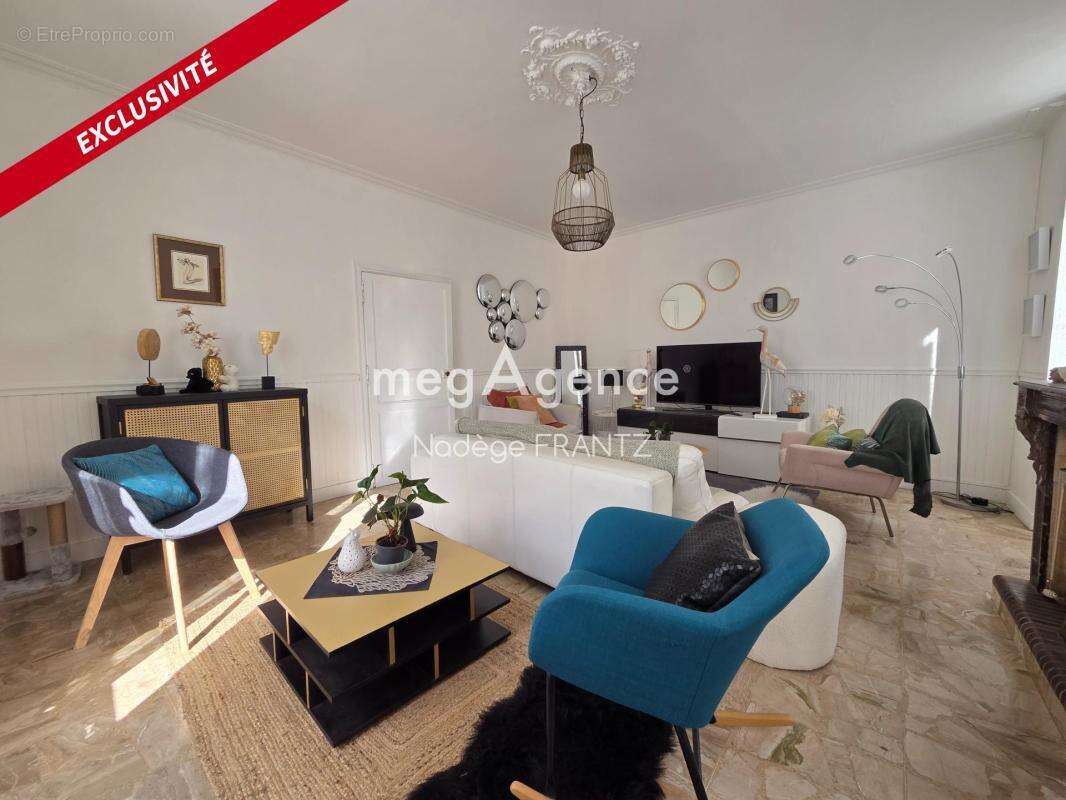 Maison cœur de ville St jean d'Angely avec garage - photo 9