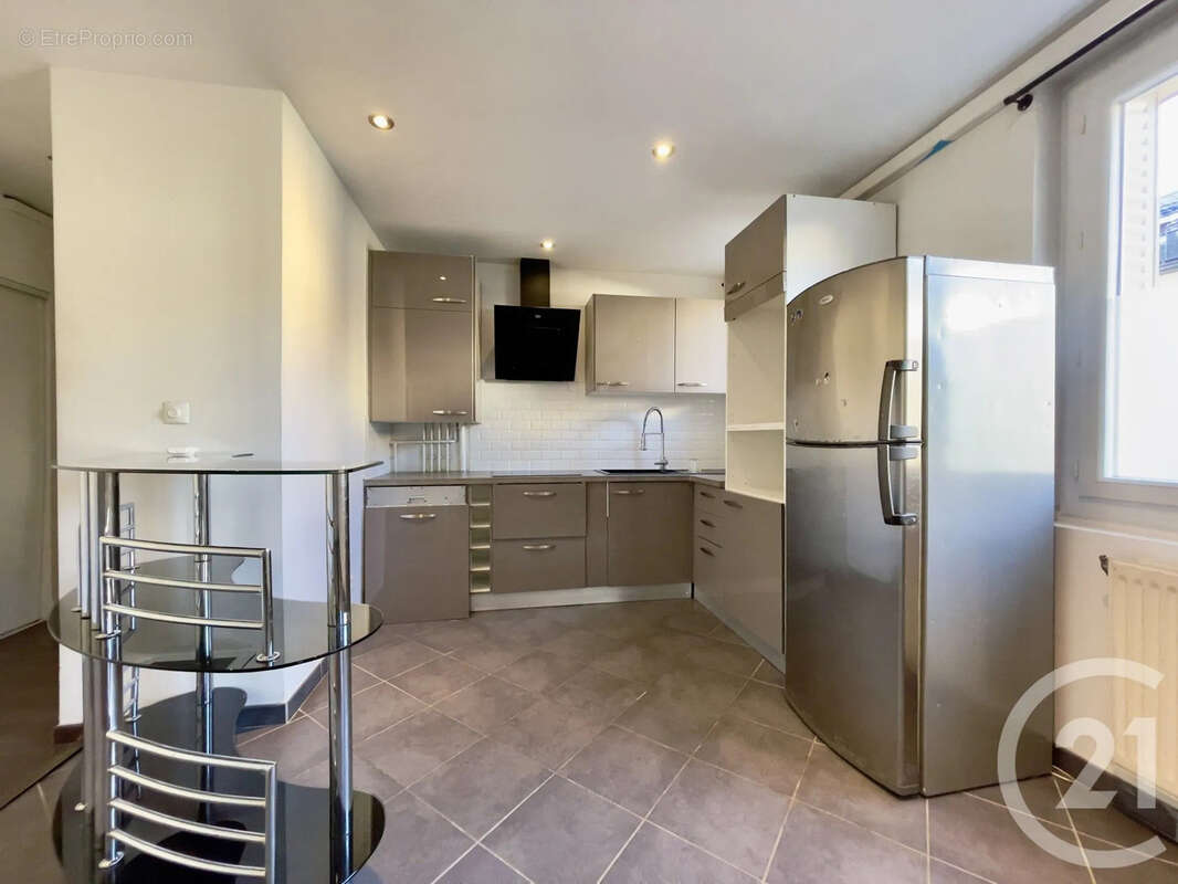 Appartement à VILLEURBANNE