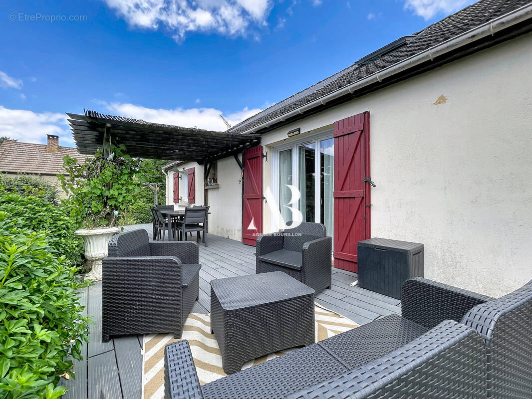 Maison à SAINT-OUEN-EN-BRIE
